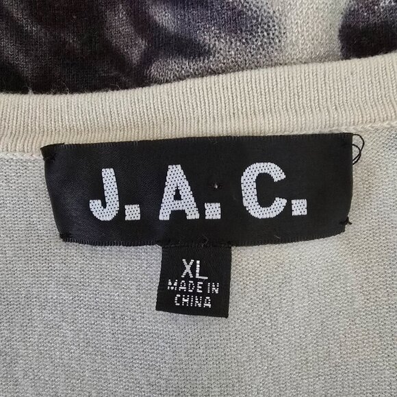 WOMENS J.A.C. BLACK, GRAY, AND IVORY COLORWASHED BUTTON FRONT CARDIGAN SIZE XL - Picture 3 of 8
